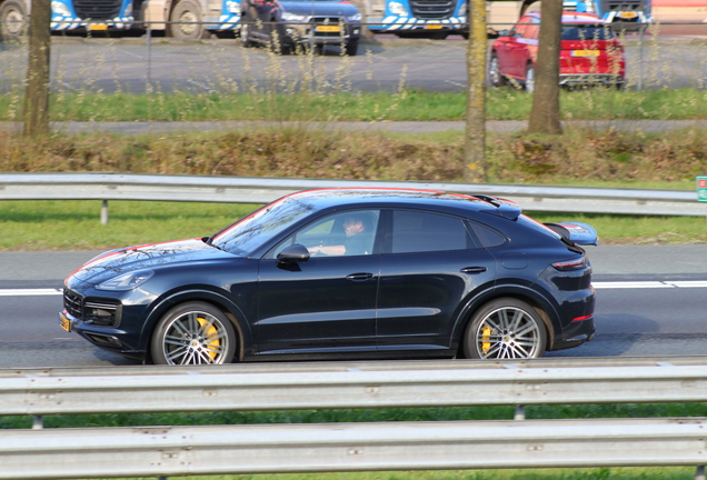 Porsche Cayenne Coupé Turbo S E-Hybrid