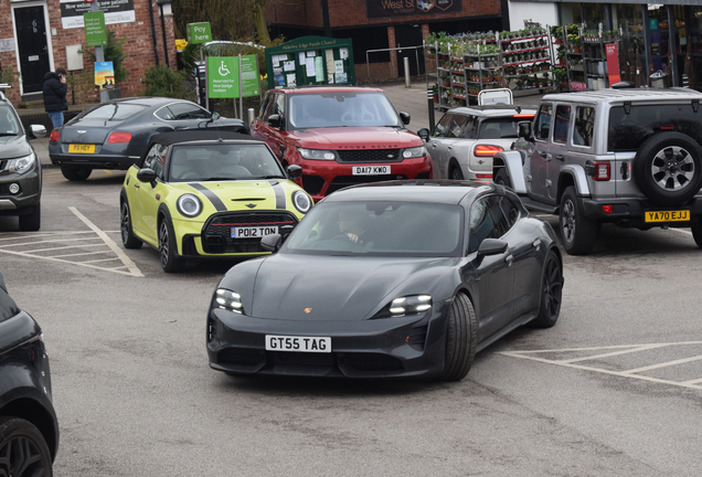 Porsche Taycan GTS Sport Turismo