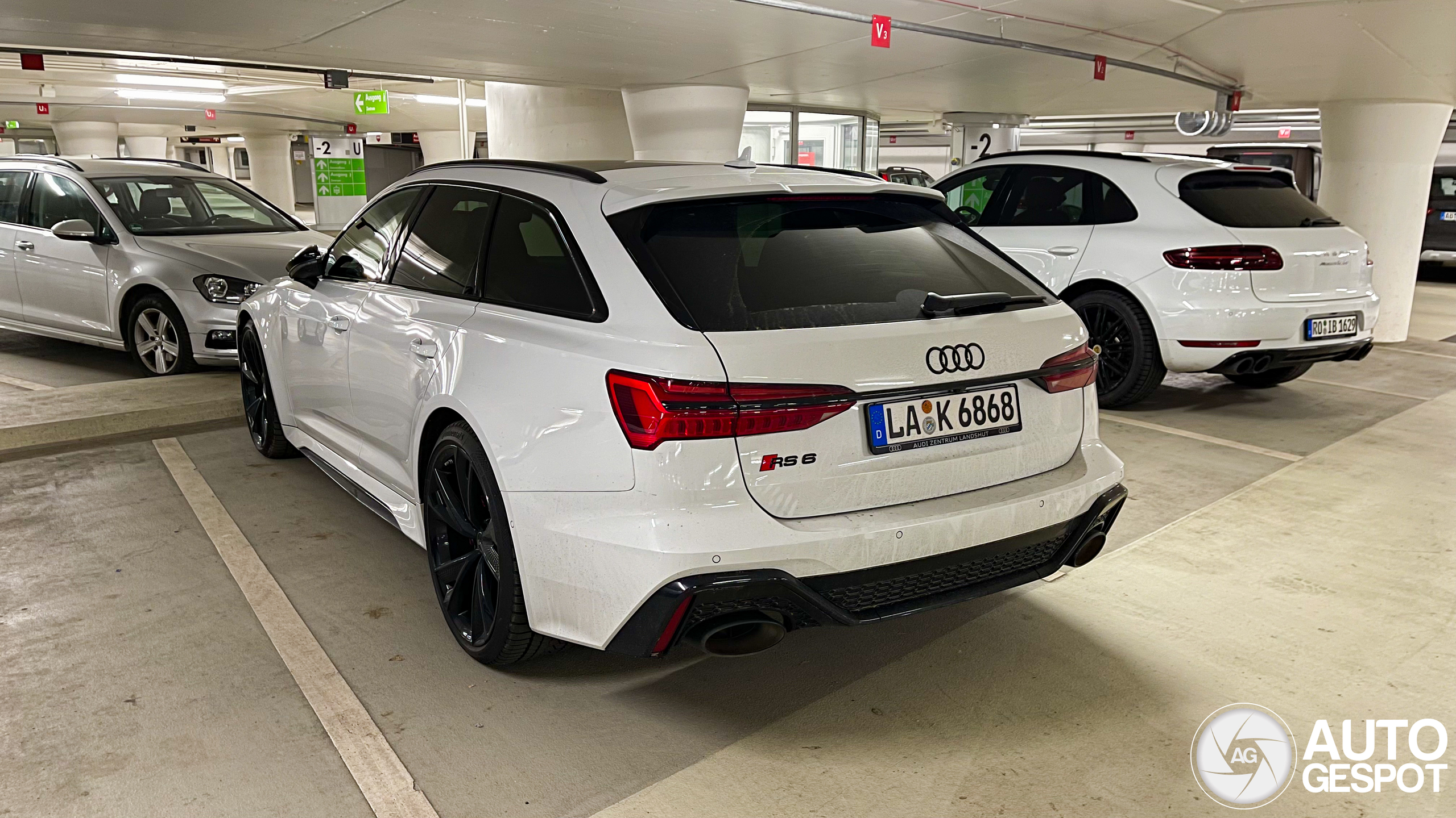 Audi RS6 Avant C8