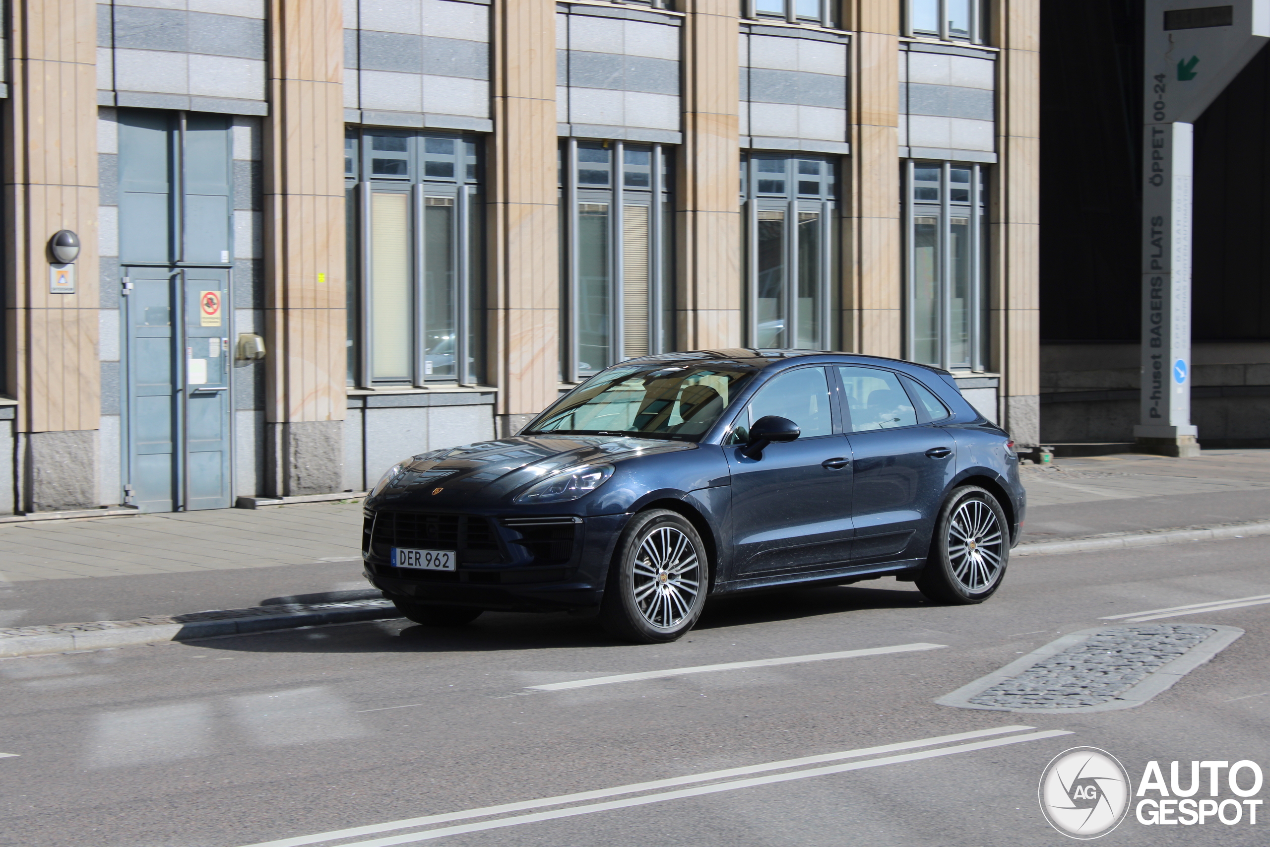 Porsche 95B Macan Turbo MkII