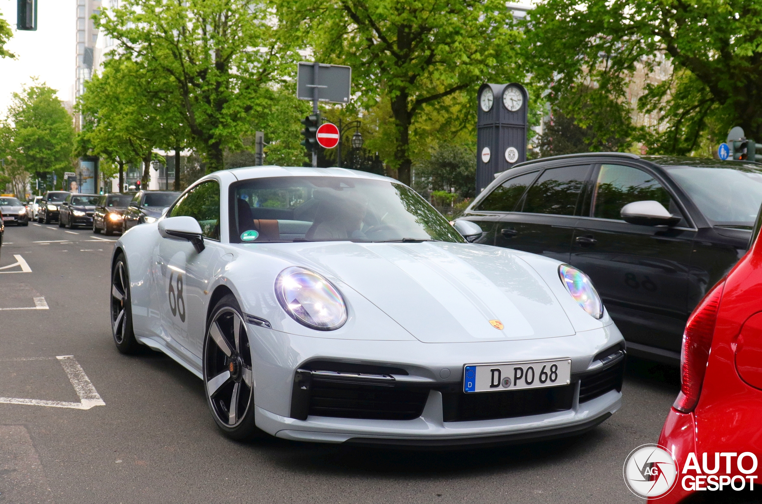 Porsche 992 Sport Classic