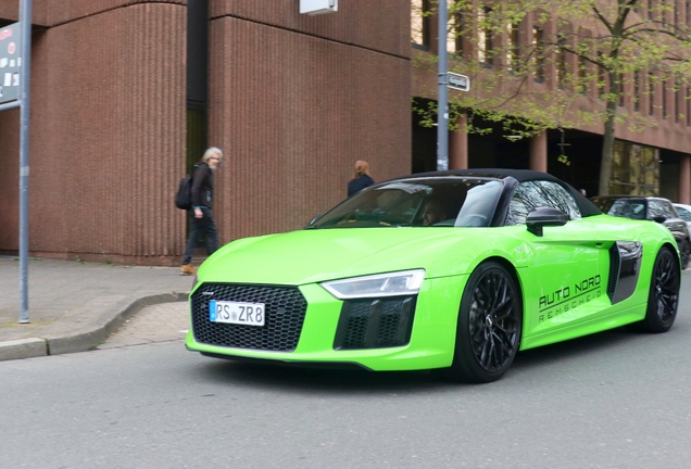 Audi R8 V10 Spyder 2016