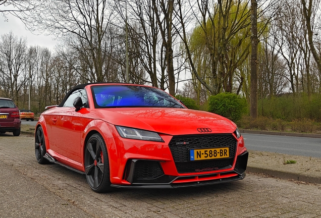 Audi TT-RS Roadster 2017