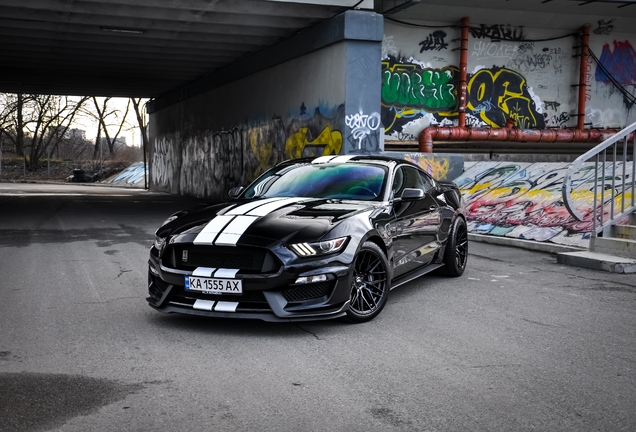 Ford Mustang Shelby GT350 2015