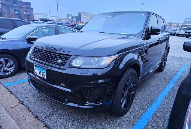 Land Rover Range Rover Sport SVR