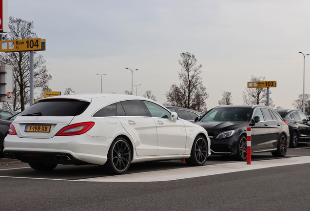 Mercedes-Benz CLS 63 AMG X218 Shooting Brake