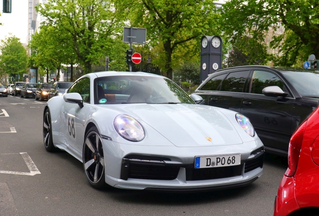 Porsche 992 Sport Classic