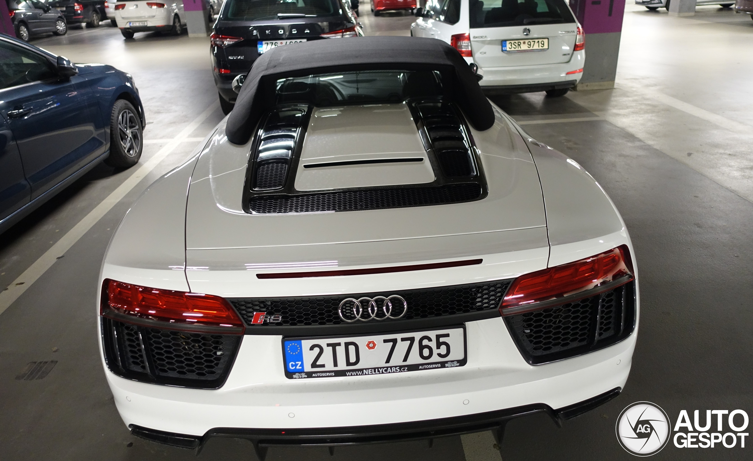 Audi R8 V10 Spyder 2016