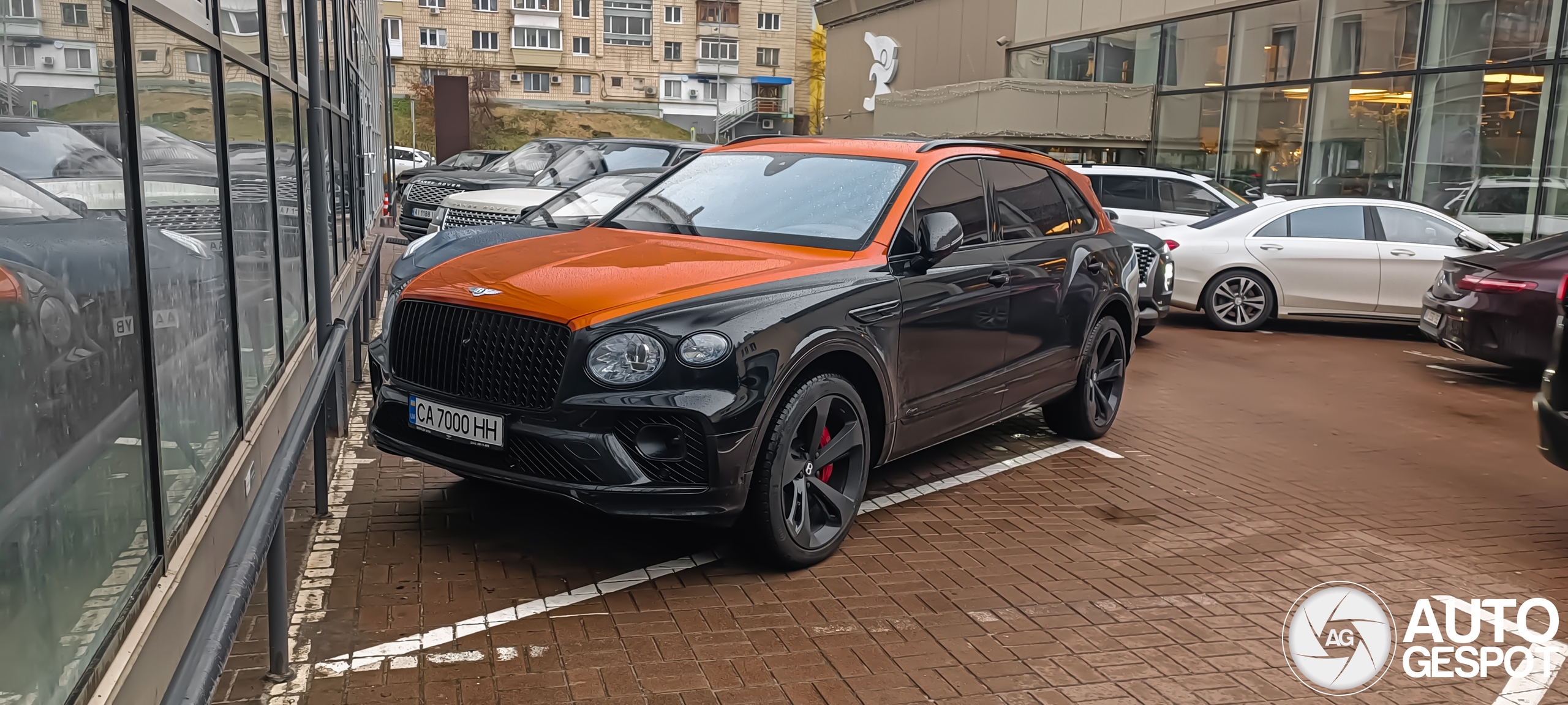 Bentley Bentayga Azure