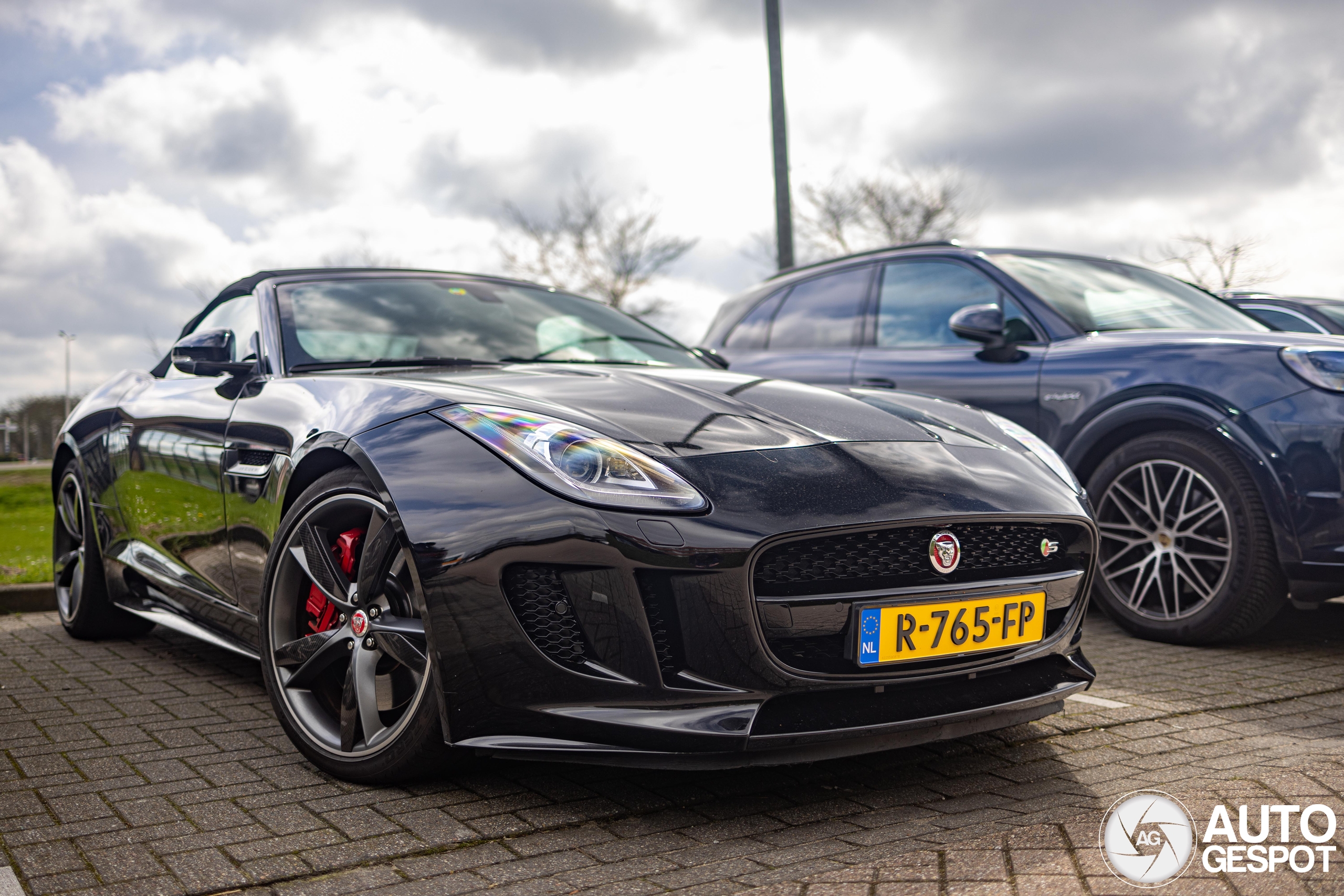 Jaguar F-TYPE S Convertible