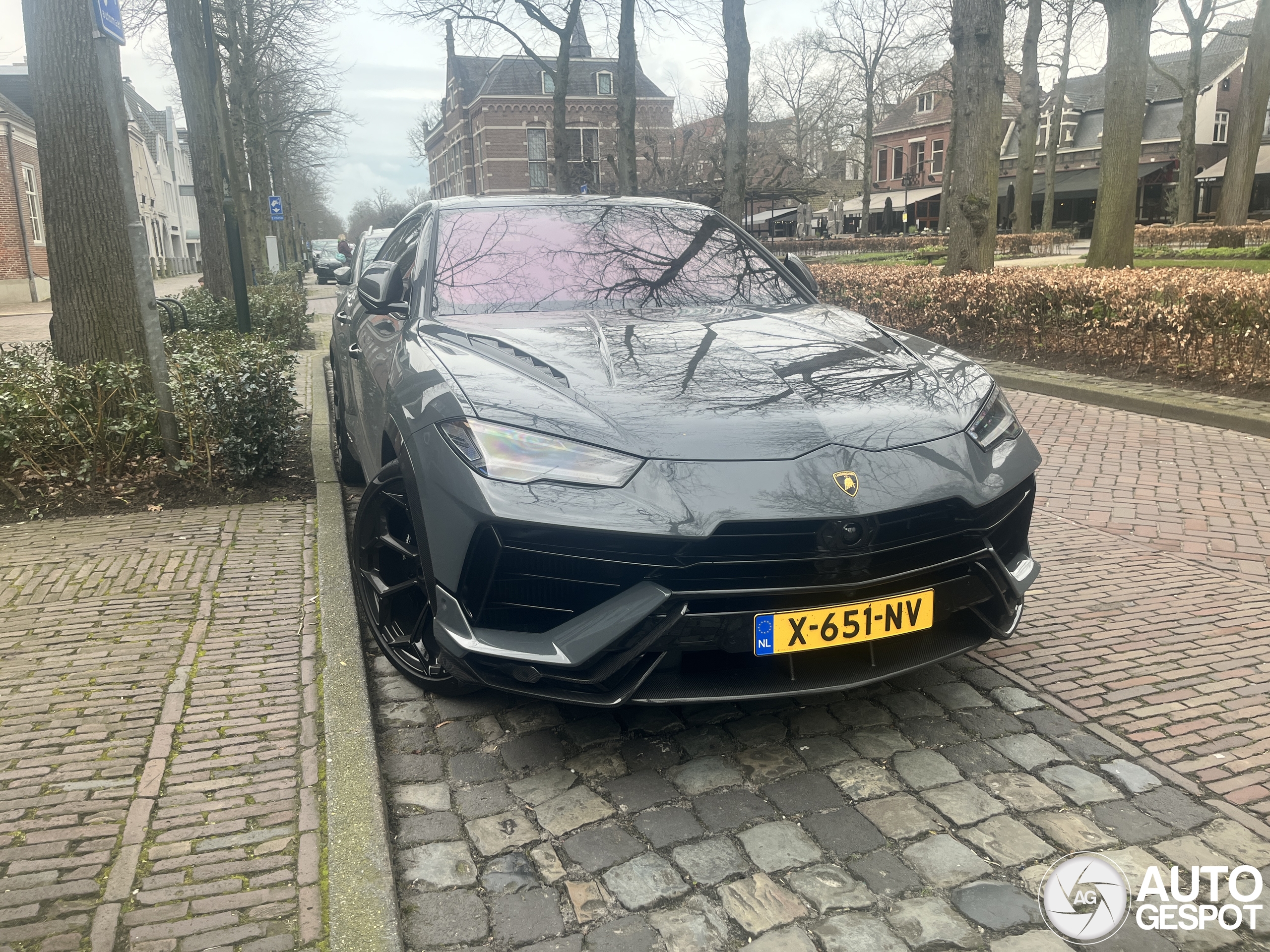 Lamborghini Urus Performante