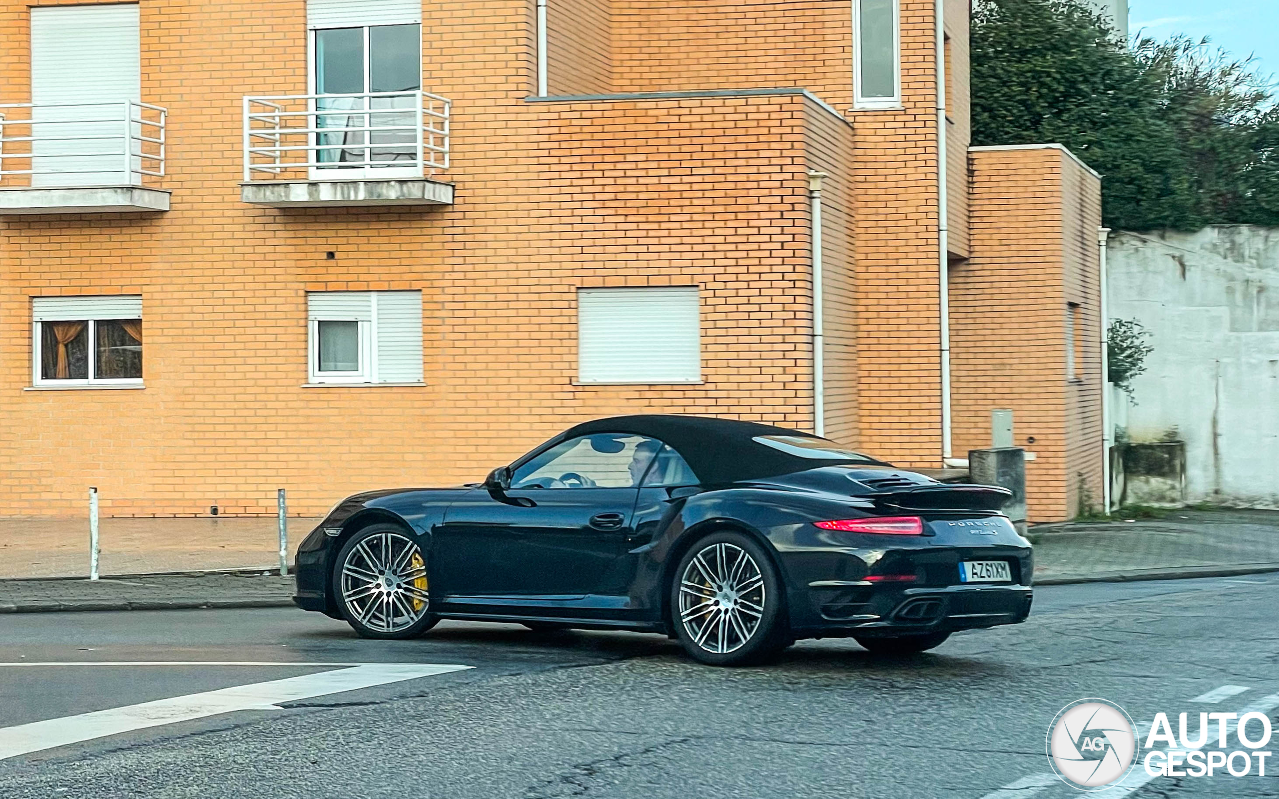 Porsche 991 Turbo S Cabriolet MkI