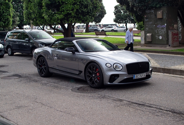 Bentley Continental GTC V8 S 2023