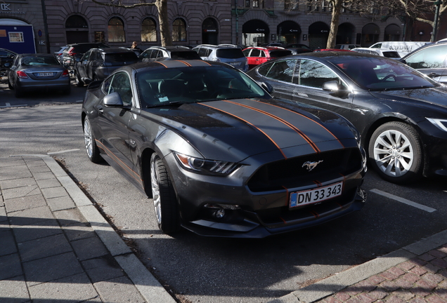 Ford Mustang GT 2015