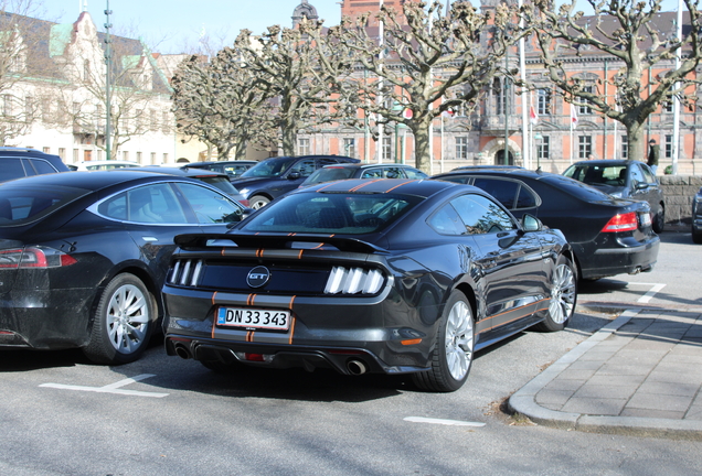 Ford Mustang GT 2015