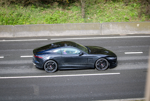 Jaguar F-TYPE P450 Coupé 2020