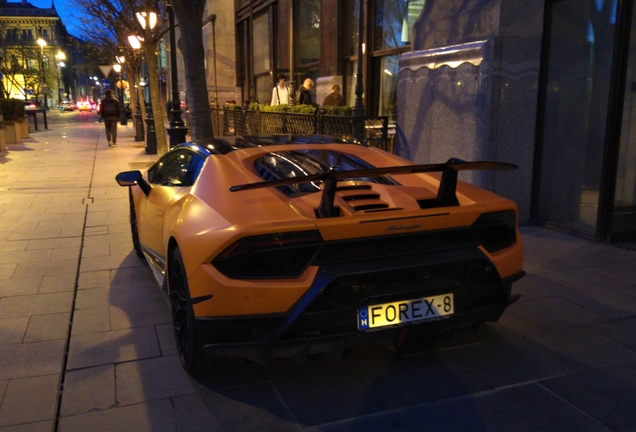 Lamborghini Huracán LP640-4 Performante