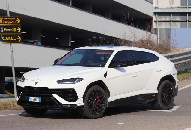 Lamborghini Urus S