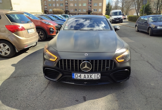 Mercedes-AMG GT 63 S X290