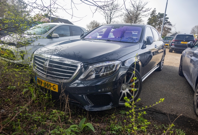 Mercedes-AMG S 63 V222