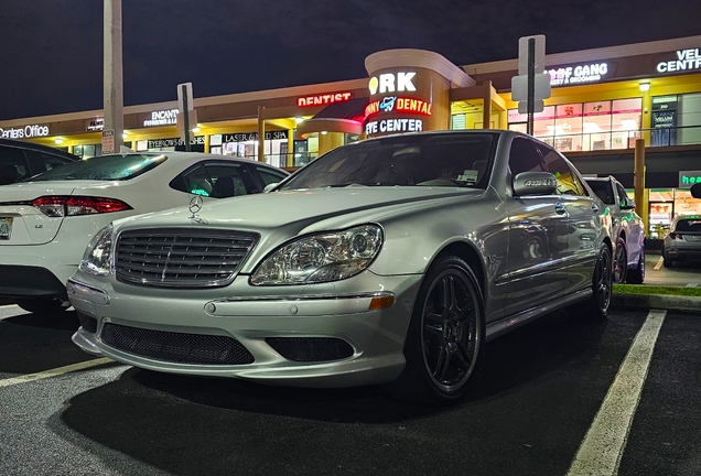 Mercedes-Benz S 65 AMG W220