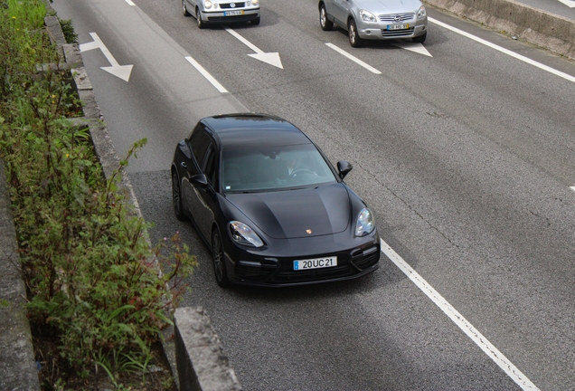 Porsche 971 Panamera Turbo S E-Hybrid Sport Turismo