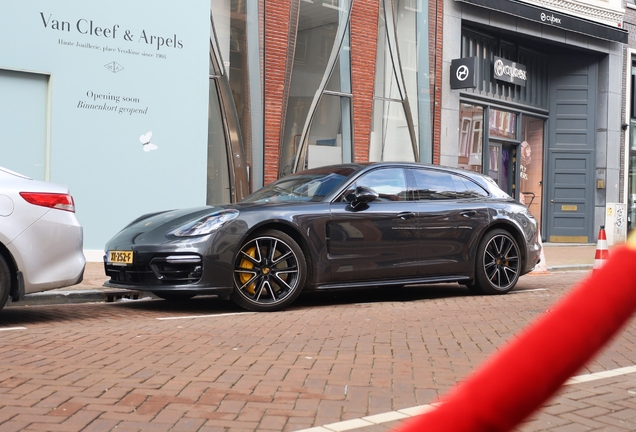 Porsche 971 Panamera Turbo S E-Hybrid Sport Turismo