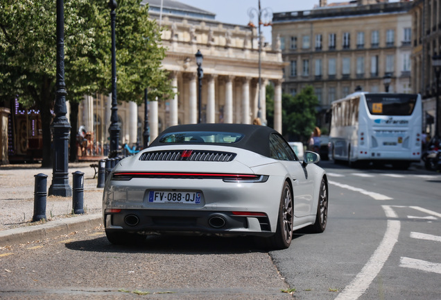 Porsche 992 Carrera 4S Cabriolet