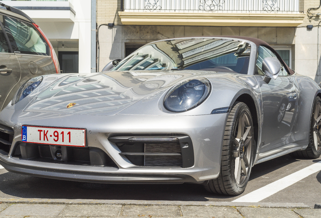 Porsche 992 Carrera GTS Cabriolet