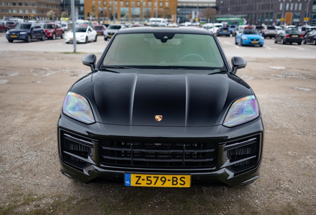 Porsche Cayenne Coupé Turbo E-Hybrid