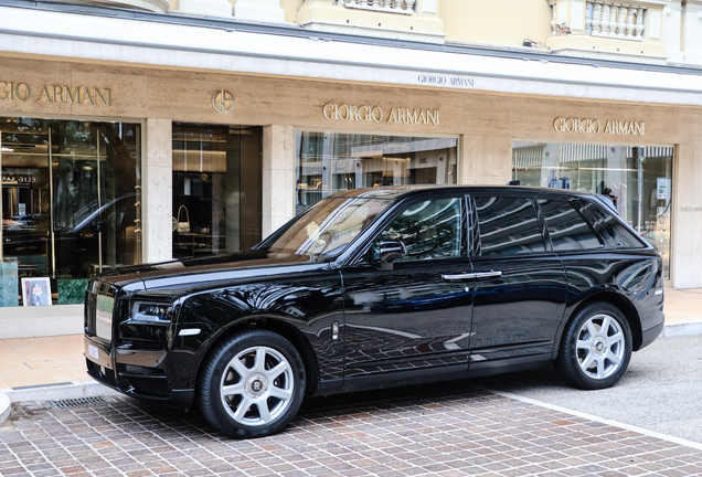 Rolls-Royce Cullinan Black Badge