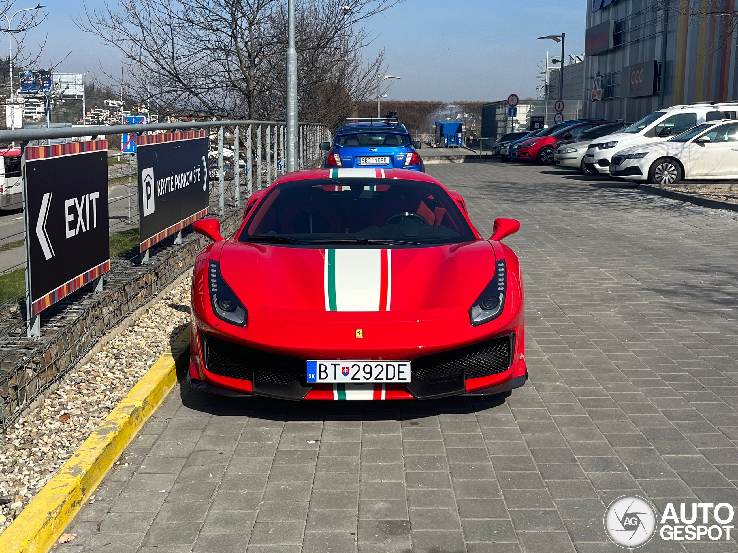 Ferrari 488 Pista