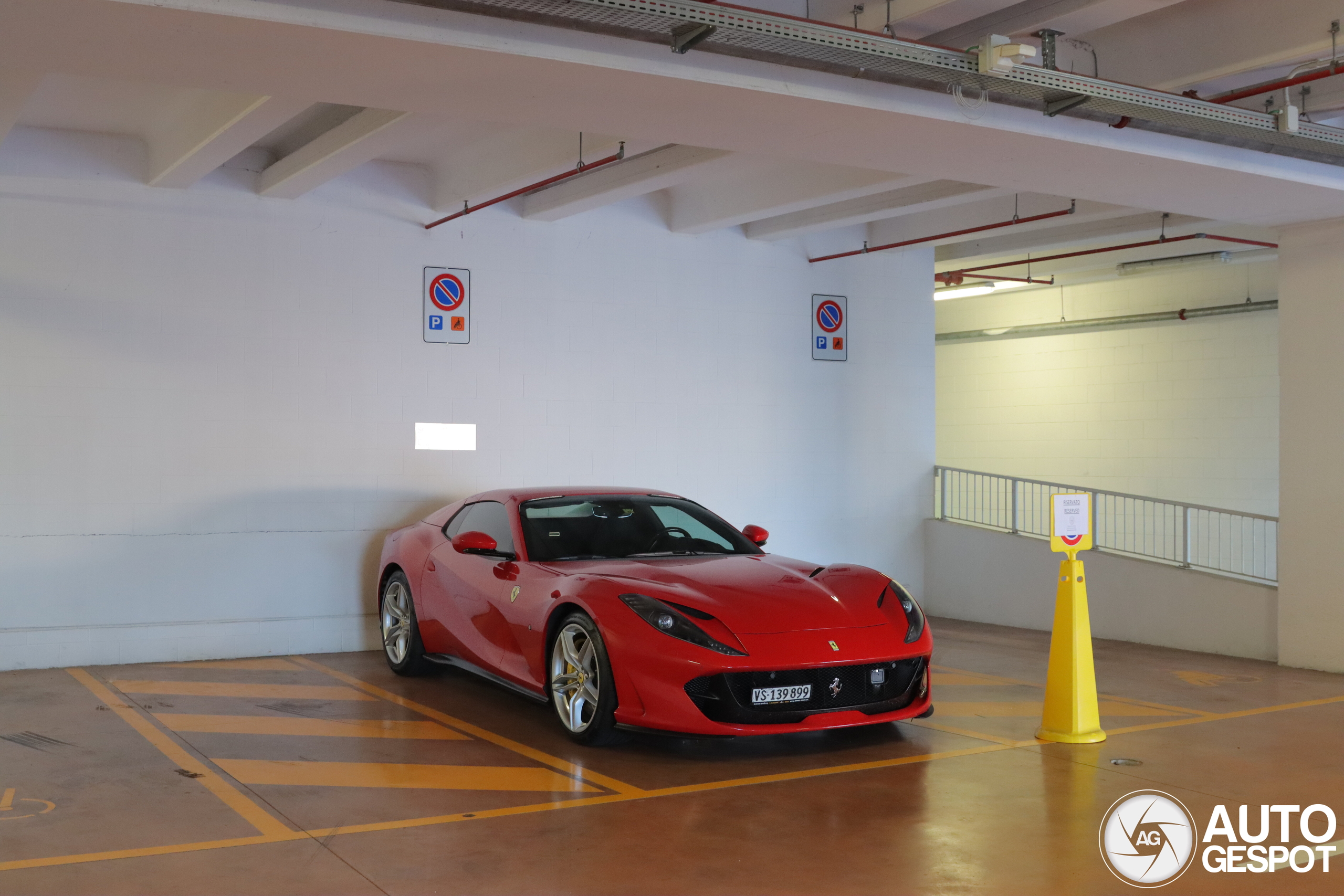 Ferrari 812 Superfast