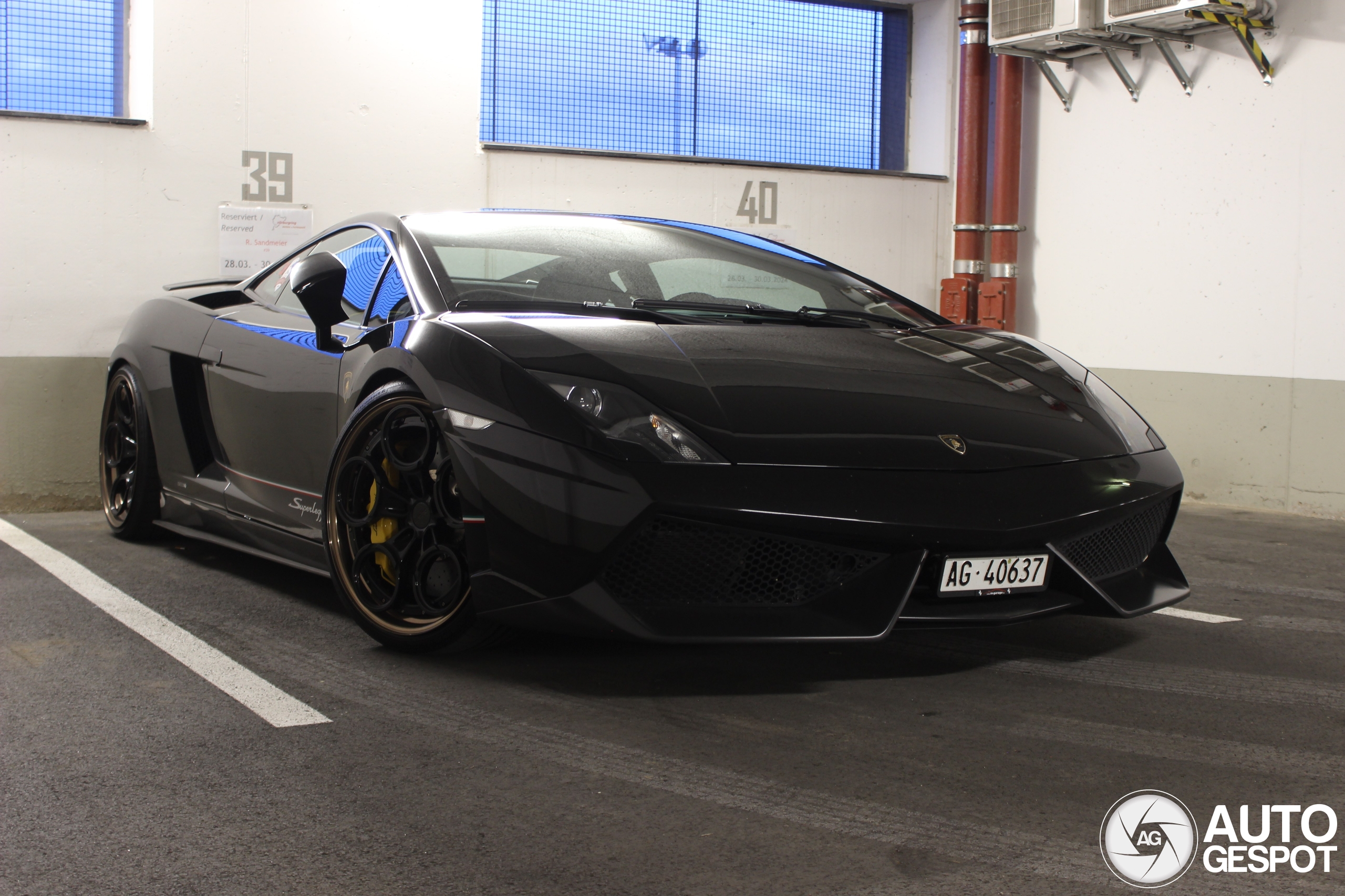 Lamborghini Gallardo LP570-4 Superleggera