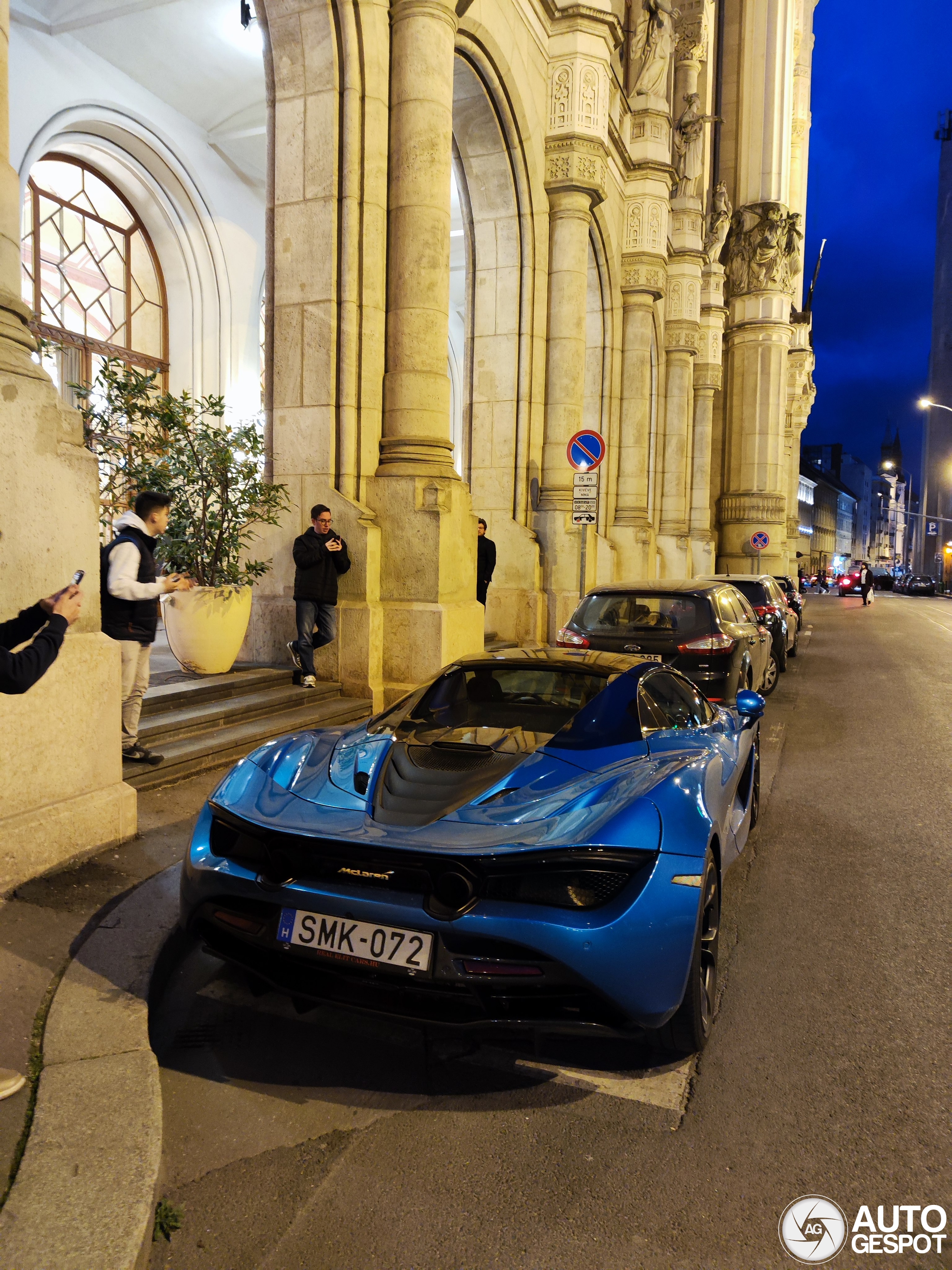 McLaren 720S Spider