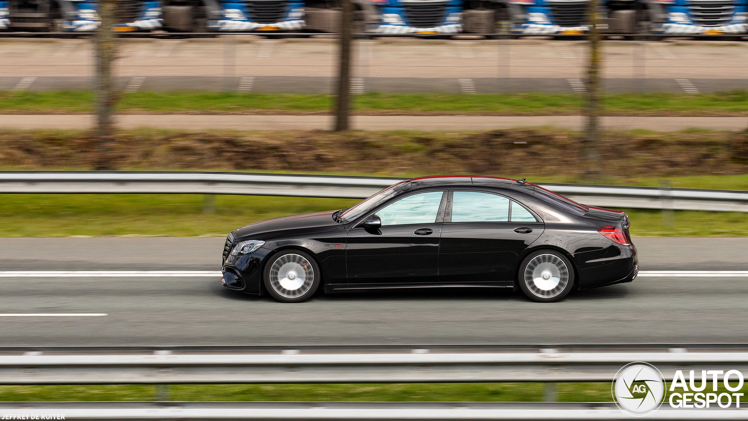 Mercedes-AMG Brabus S B40-700 V222 2017