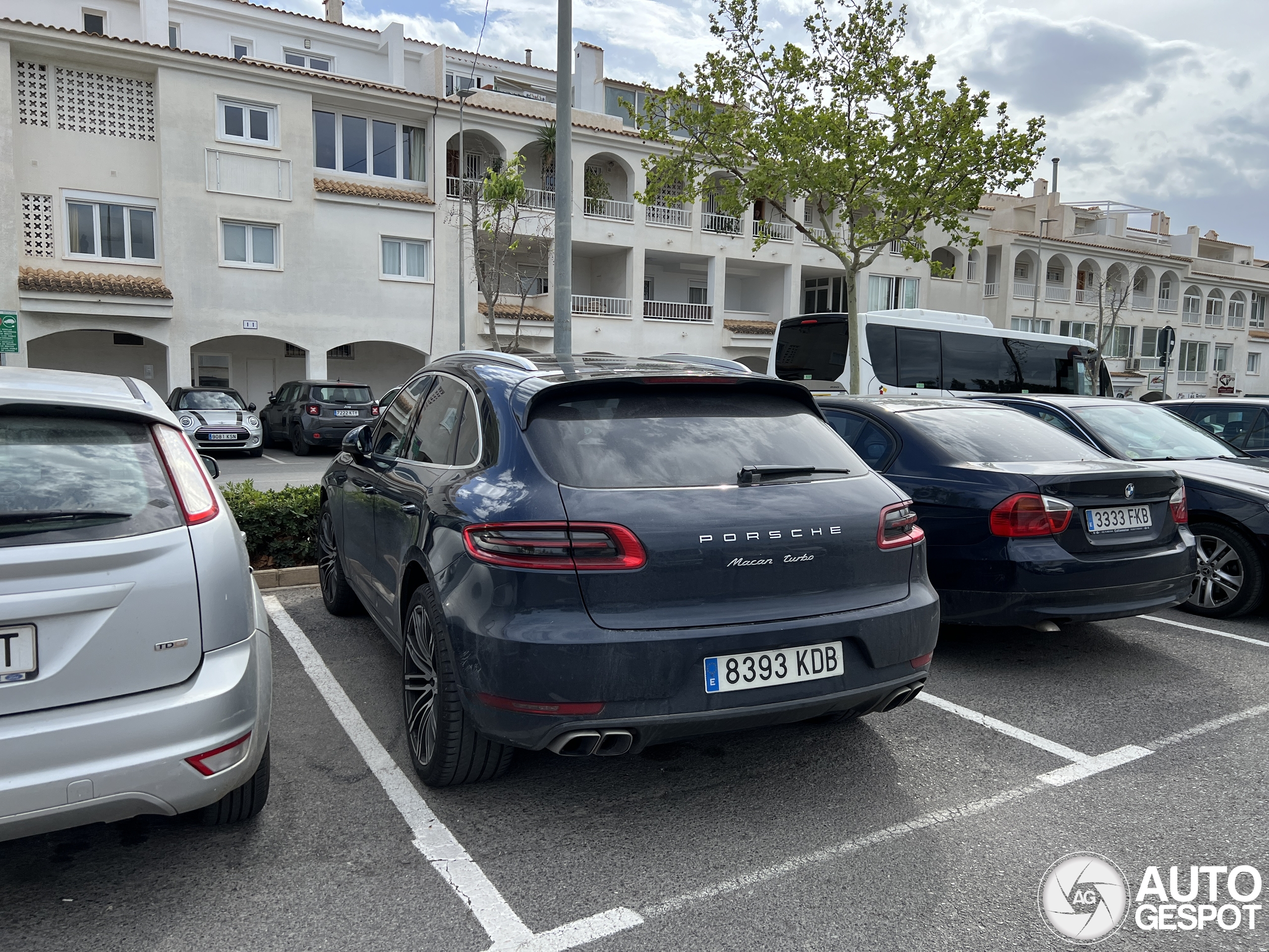 Porsche 95B Macan Turbo