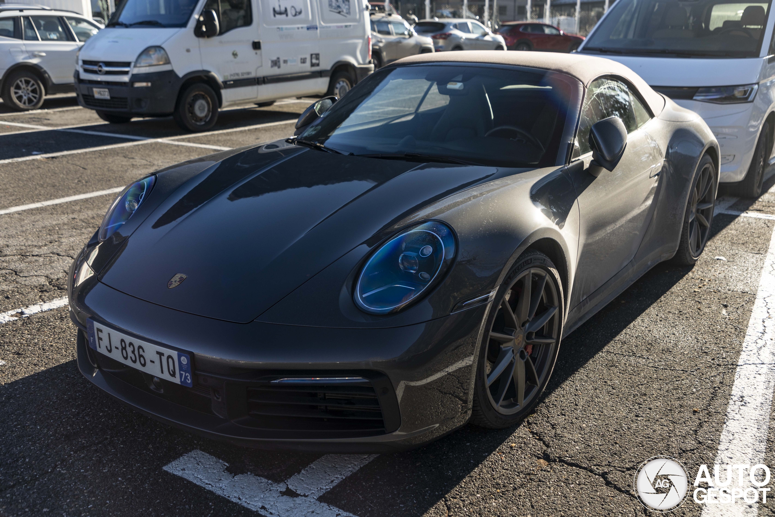 Porsche 992 Carrera 4S Cabriolet