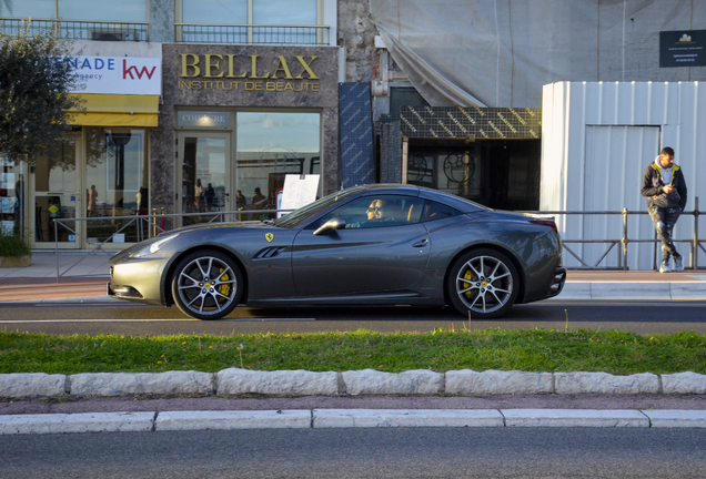 Ferrari California