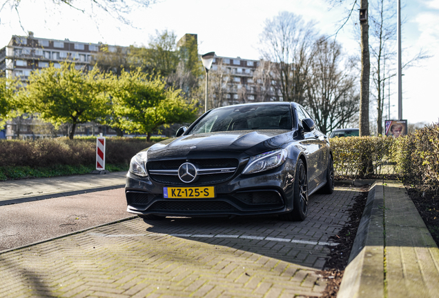 Mercedes-AMG C 63 S W205