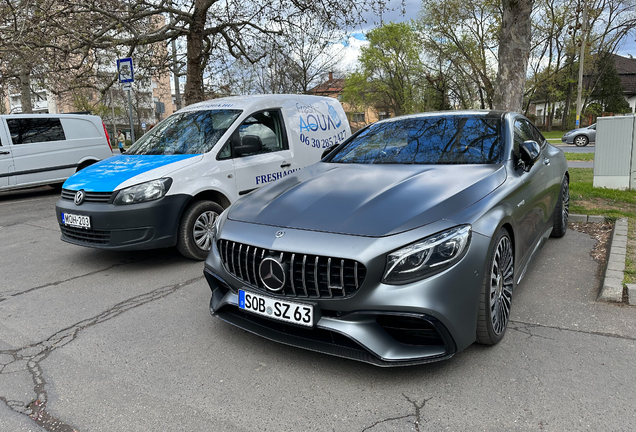 Mercedes-AMG S 63 Coupé C217 2018 Yellow Night Edition