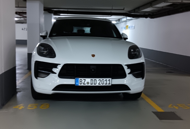 Porsche 95B Macan GTS MkII