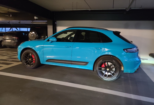 Porsche 95B Macan GTS MkIII