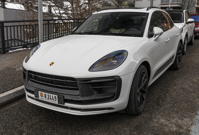 Porsche 95B Macan GTS MkIII