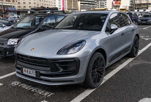 Porsche 95B Macan GTS MkIII