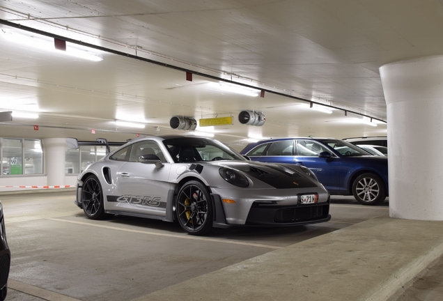 Porsche 992 GT3 RS Weissach Package