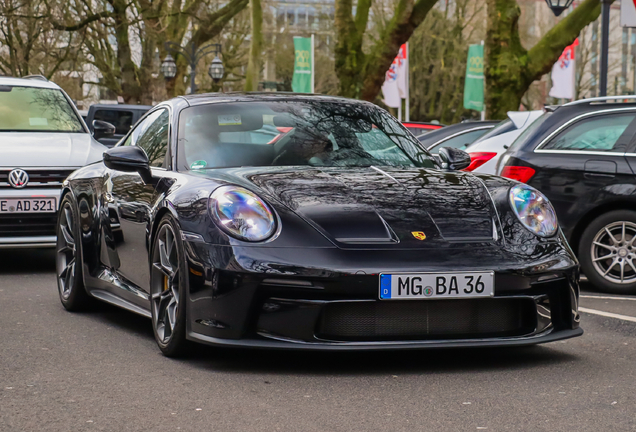 Porsche 992 GT3 Touring