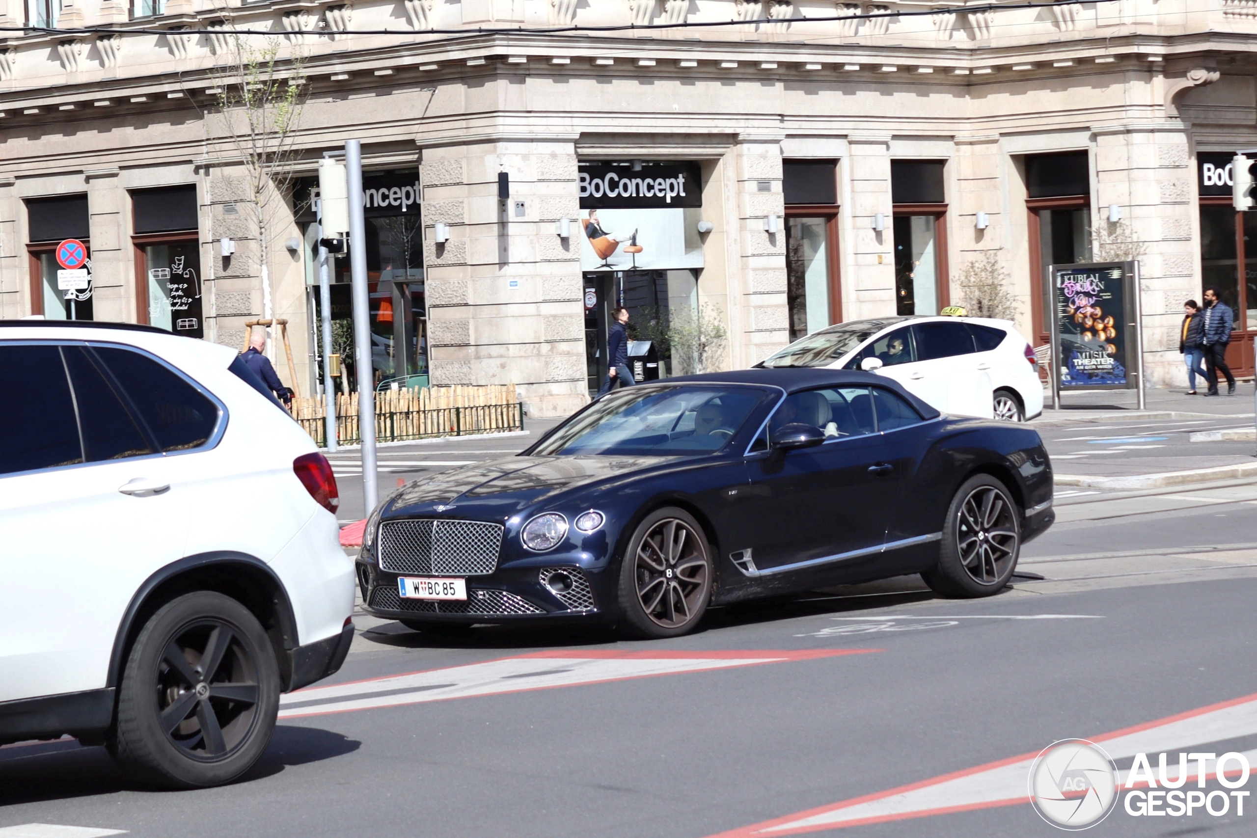 Bentley Continental GTC V8 2020