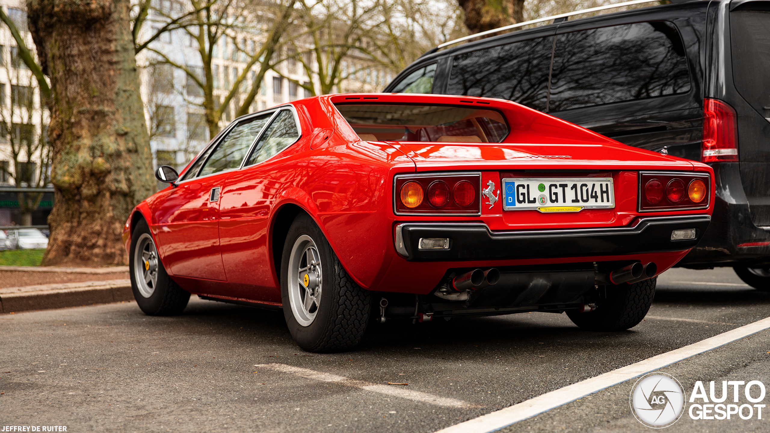 Ferrari Dino 308 GT4 2+2