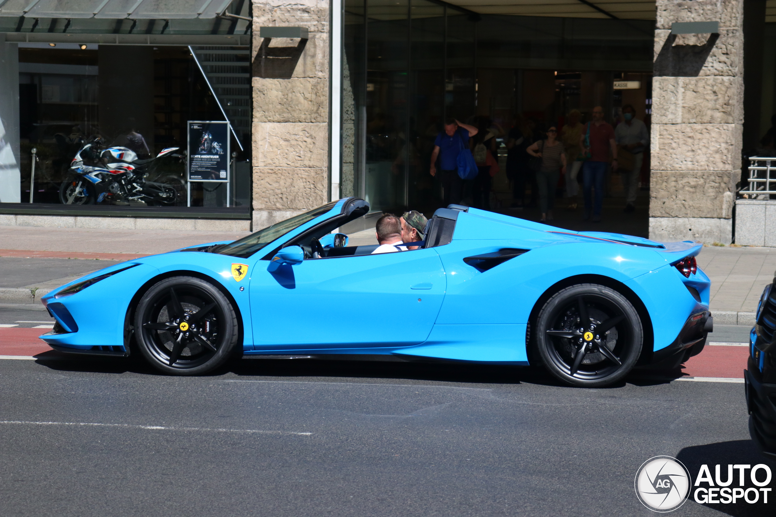 Ferrari F8 Spider